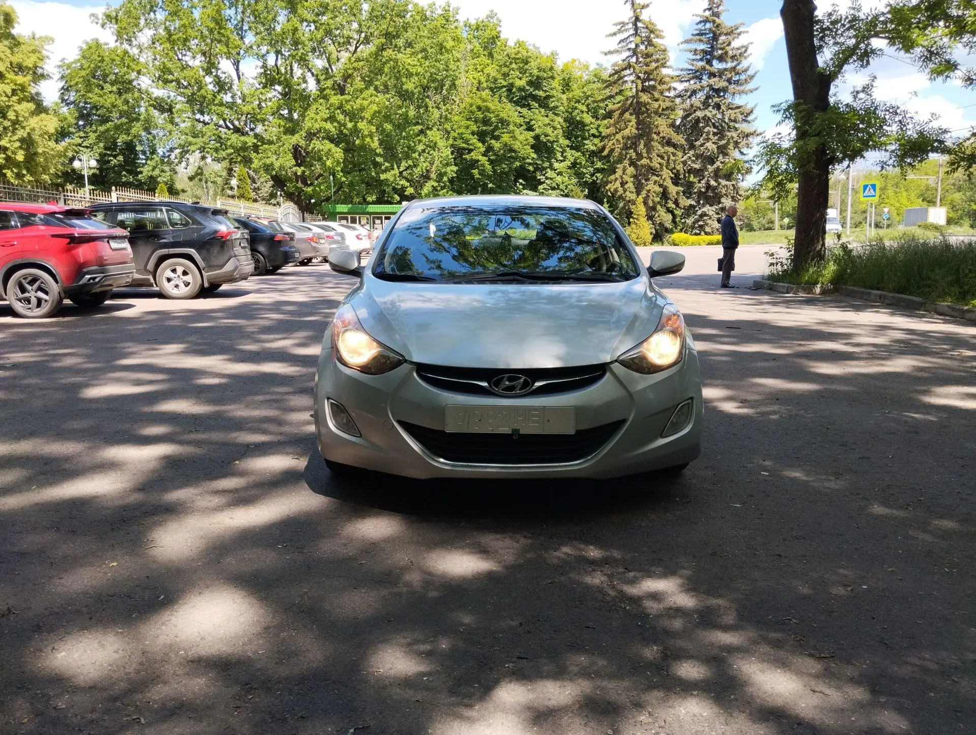 г.Макеевка!!!  Продам Hyundai Elantrа 2011 г.в, АКПП / КЛИМАТ, объем 1.6 140 л.с, ТЕХОСМОТР ПРОЙДЕН!