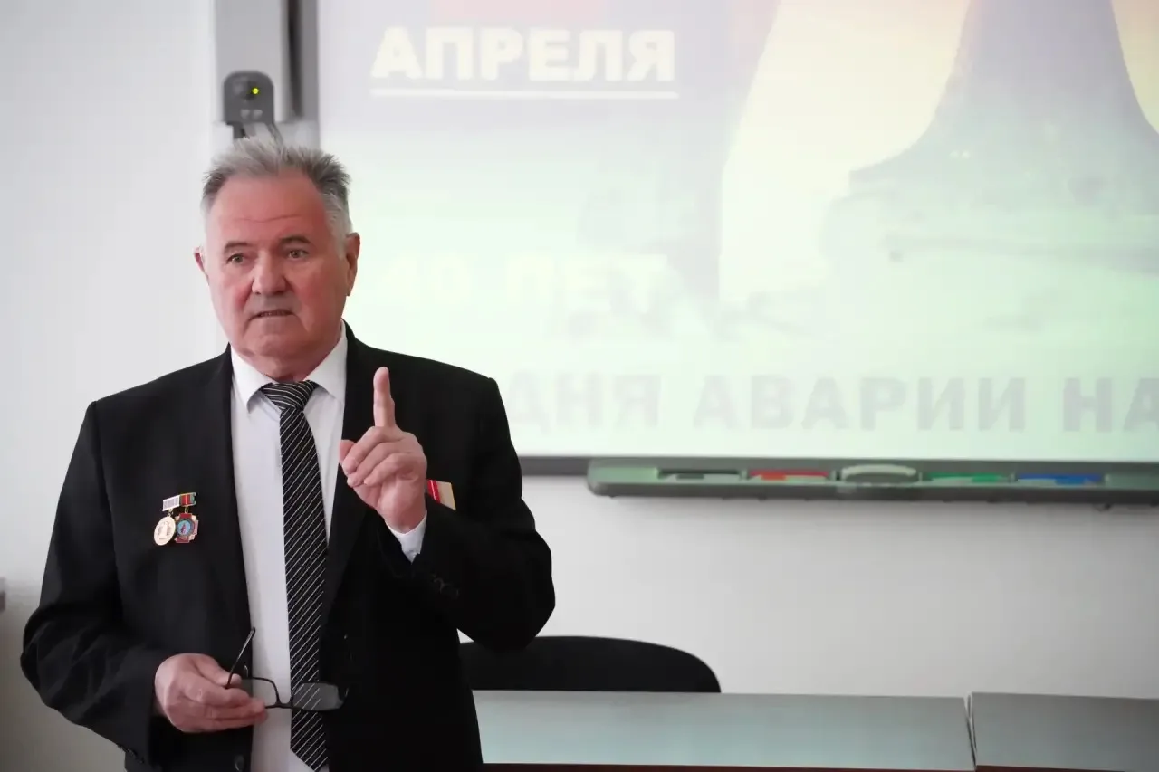 28 апреля в группах У1А и Д2Г казачьей направленности, был проведен Урок Мужества, посвященный Дню п