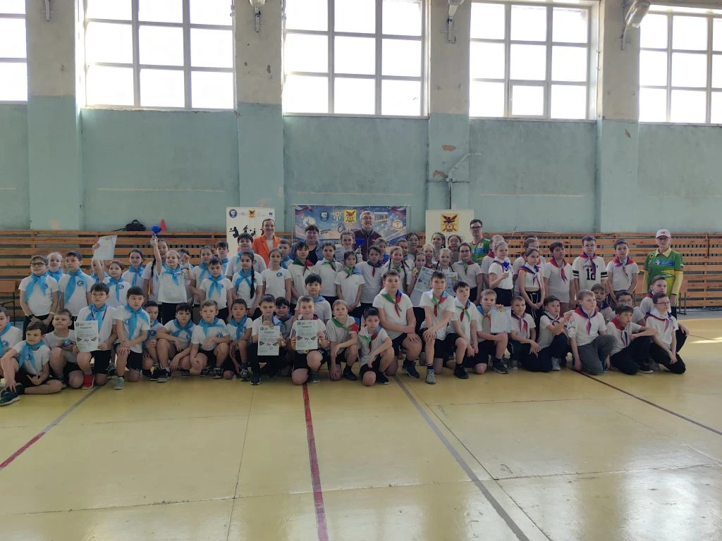 🎉 ПОЗДРАВЛЯЕМ НАШИХ ПРИЗЁРОВ! 🎉  От всей души поздравляем учеников 3В класса и классного руководител