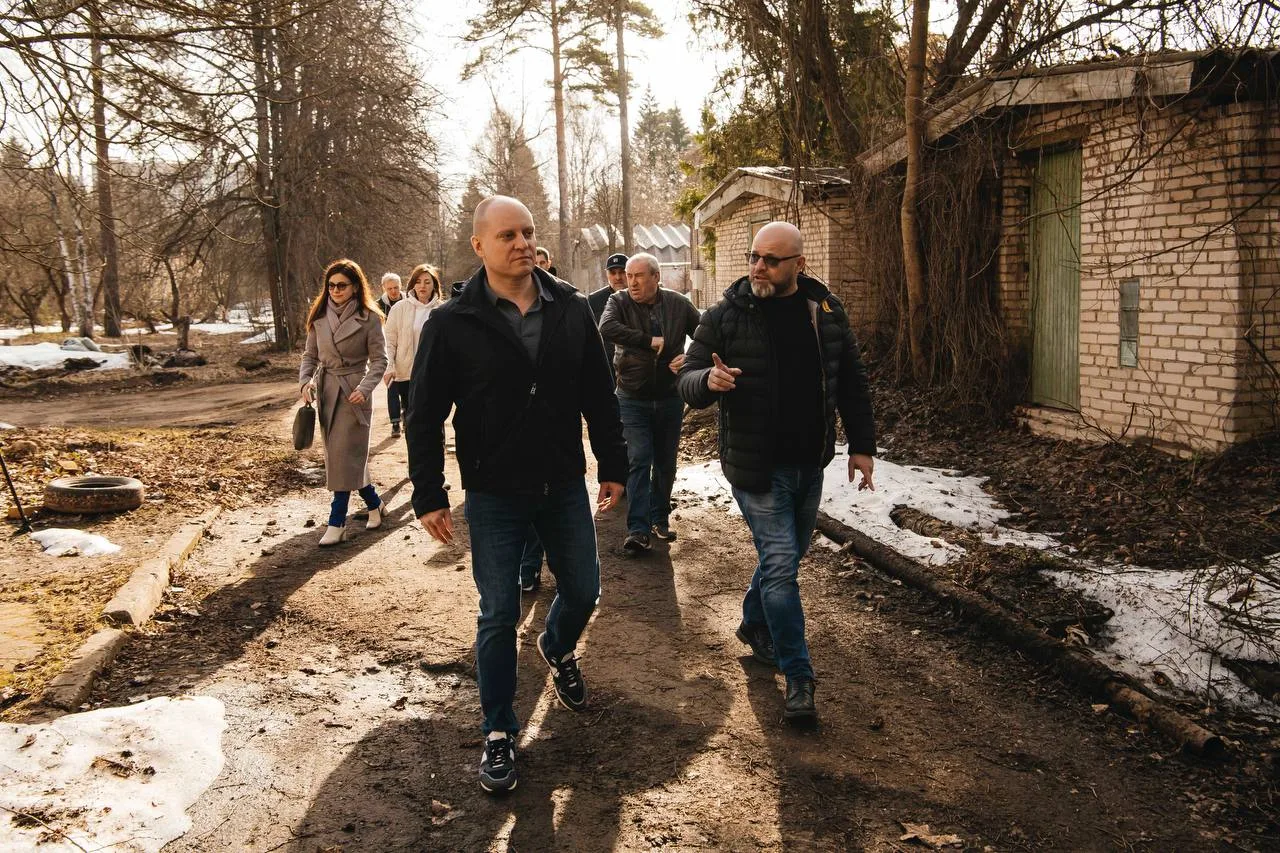 Глава округа, секретарь местного отделения #ЕдинаяРоссия Максим Валерьевич Красноцветов...
