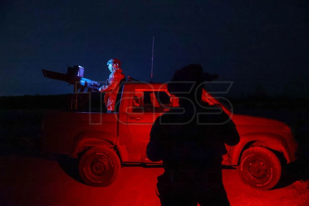 📸 Боевое дежурство мобильной огневой группы в ДНР