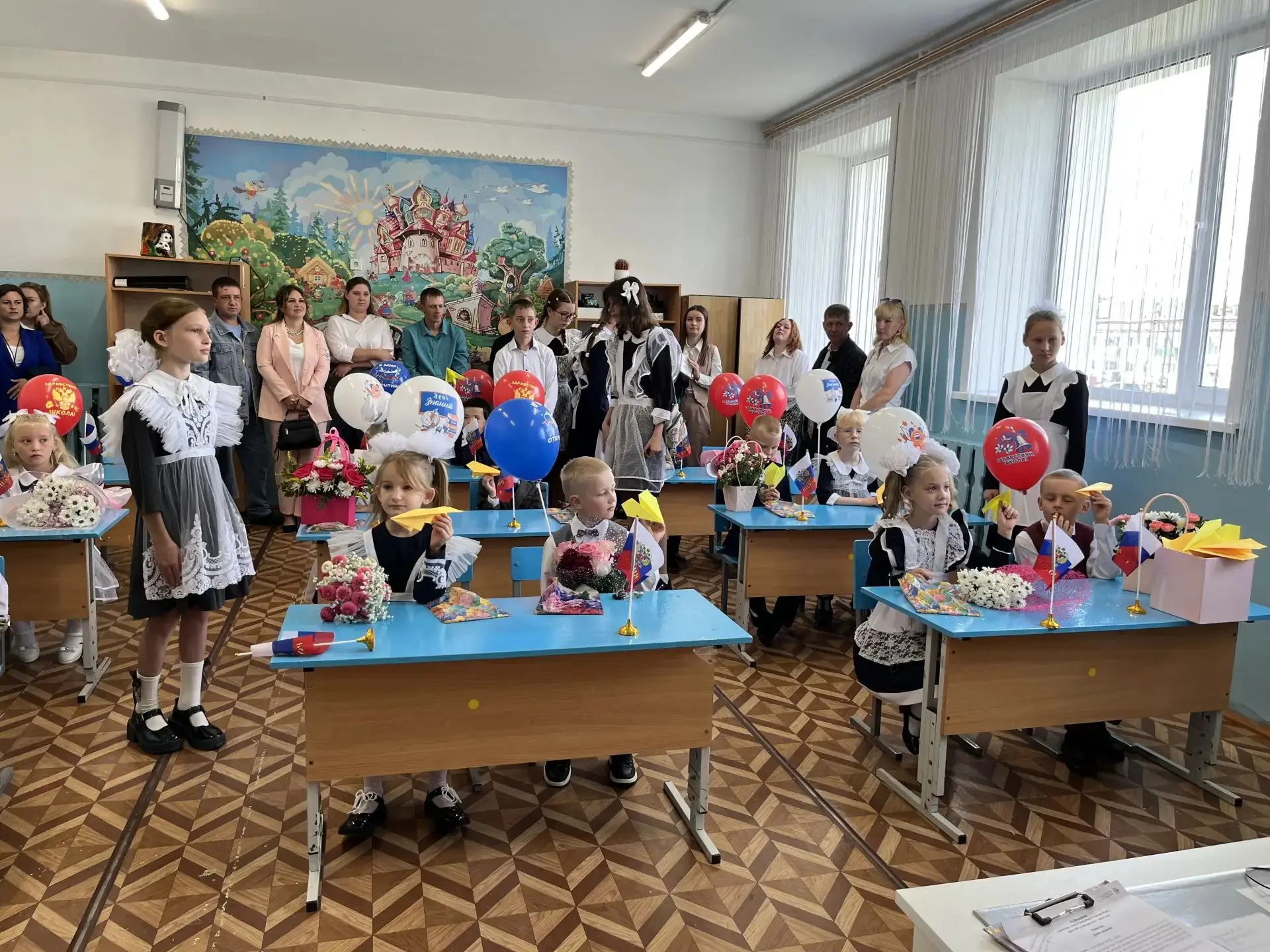 🎉 «Самолётик будущего»: традиция, которая согревает сердца! ❤