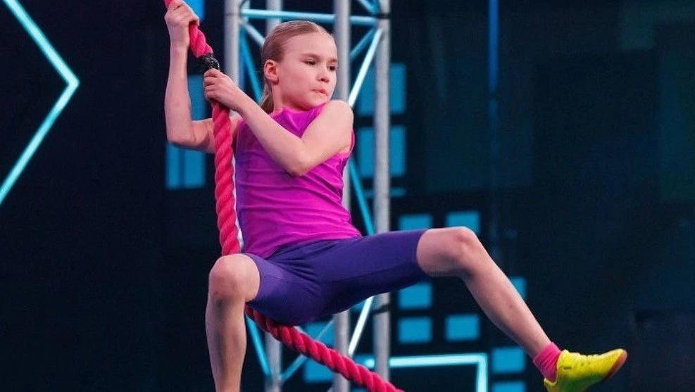 💪 10-летняя Екатерина Черезова из Кирово-Чепецка приняла участие в шоу «Суперниндзя. Д...