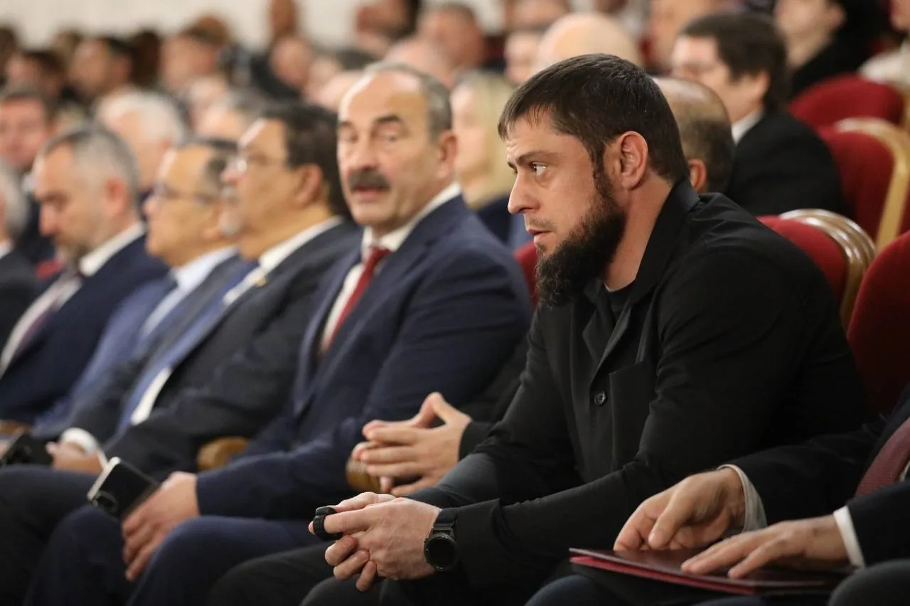 Делегация Чеченской Республики во главе с Ахмедом Дудаевым посетила Цхинвал, где принял...