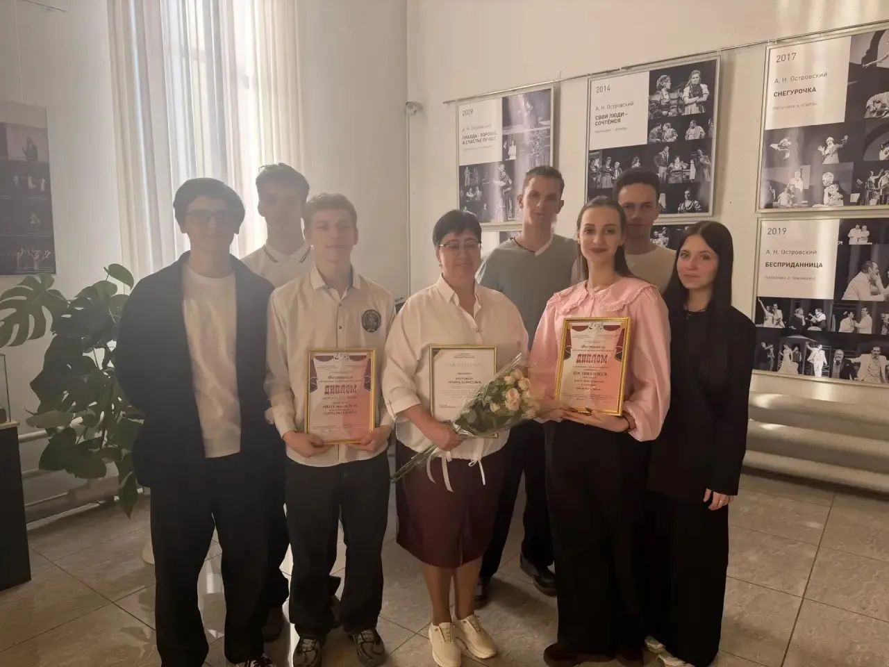 Мы — ЛАУРЕАТЫ 1 СТЕПЕНИ! 🎭🏆✨  7 мая в драматическом театре имени Островского состоялось торжественно
