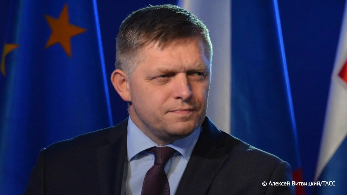 Фицо считает, что Запад сегодня практически находится в состоянии войны с Россией. Его ...