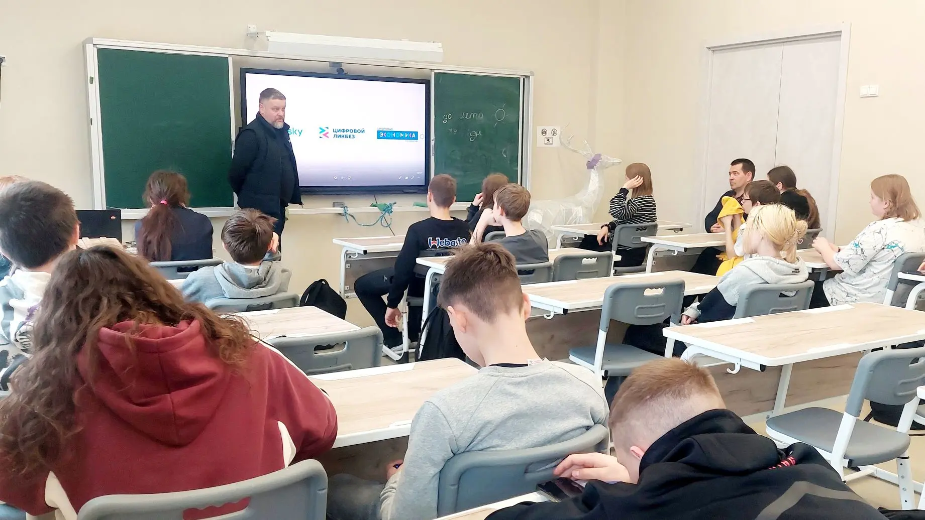 🏠 Вы знаете, что первый в мире «умный дом» был запущен 60 лет назад? Это произошло даж...