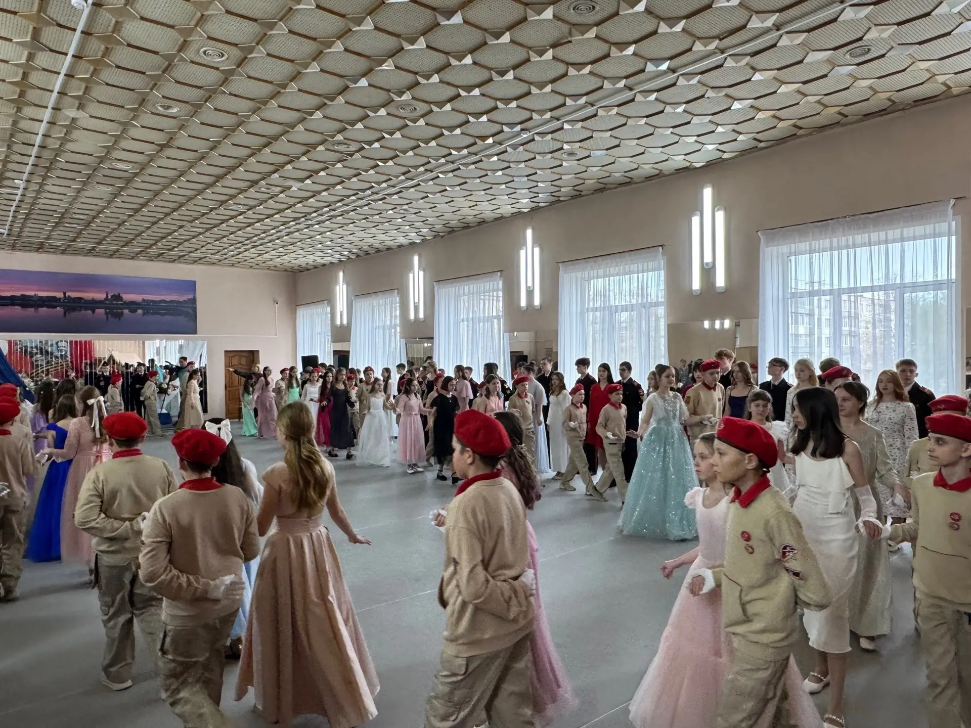 🎖 Сегодня в танцевальном зале Дворца культуры Российской Армии состоялось поистине уникальное и тро