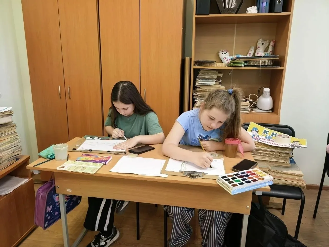 ⭐️Сегодня в нашей школе был проведен мастер-класс «Мы любим лето». ☀️🫶

В рамках мероприятий подрос