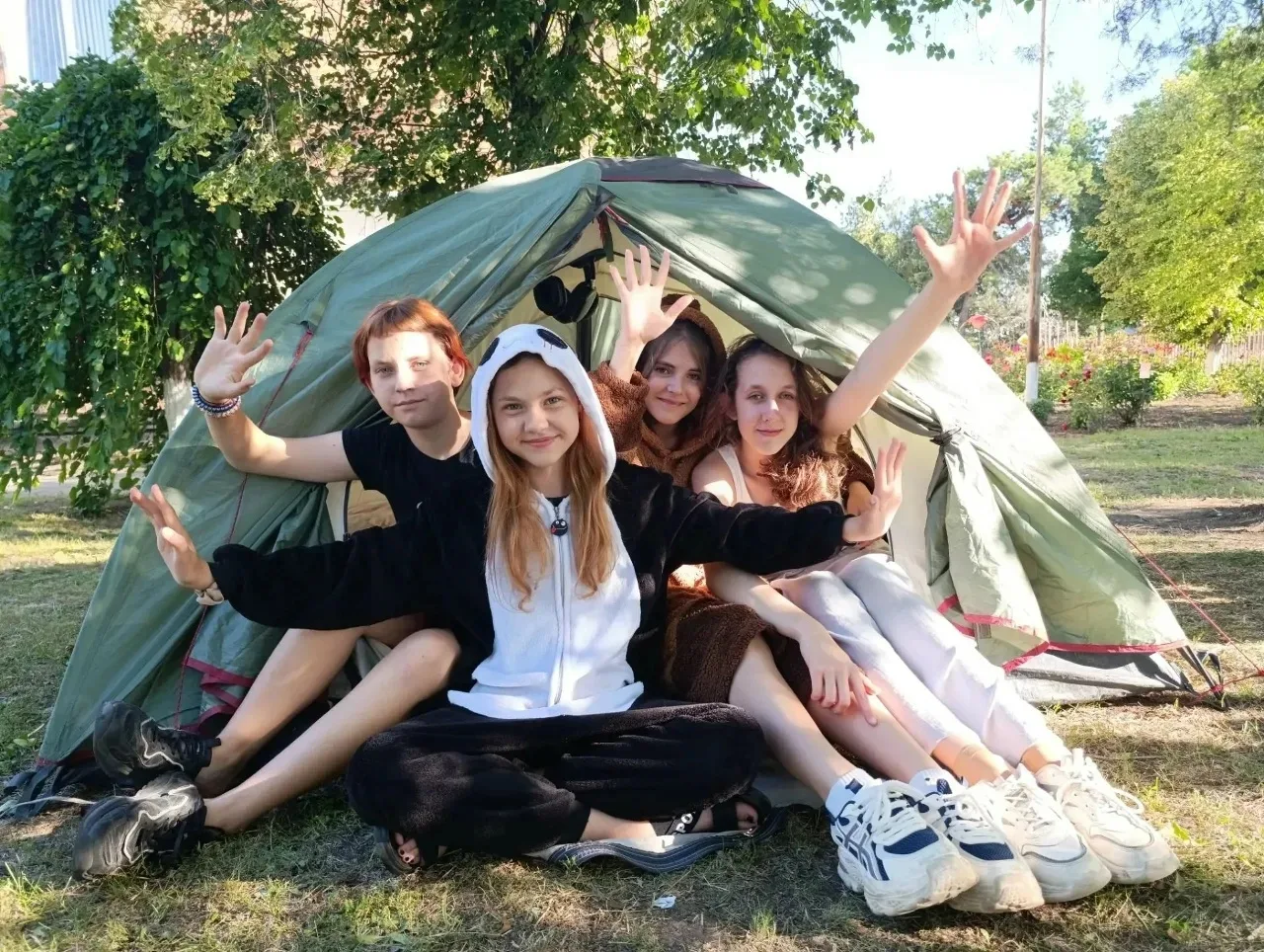 В хуторе Куликовском на базе казачьей школы №10 открылся палаточный лагерь «Туристский»

✅ Встретили
