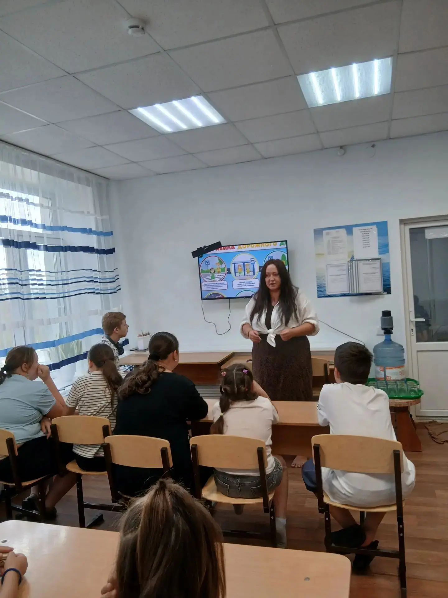 Директор Вольского филиала Центра «Молодёжь плюс» провела для воспитанников СРЦ «Волжан...