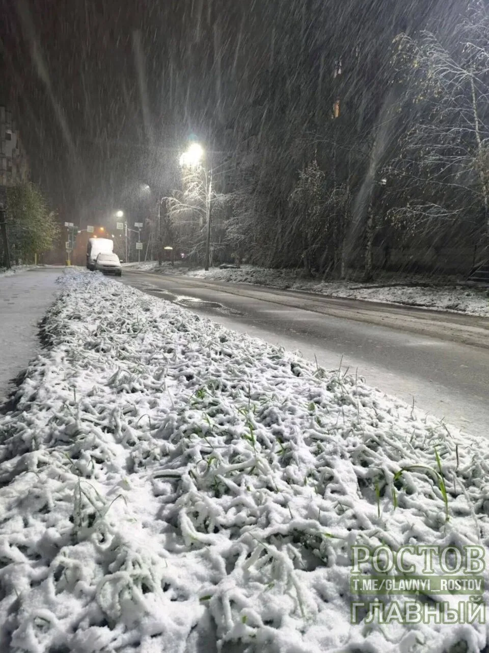 ☃ Зима резко пришла в Россию — снегом накрыло огромную территорию от Кавказа до Дальнег...