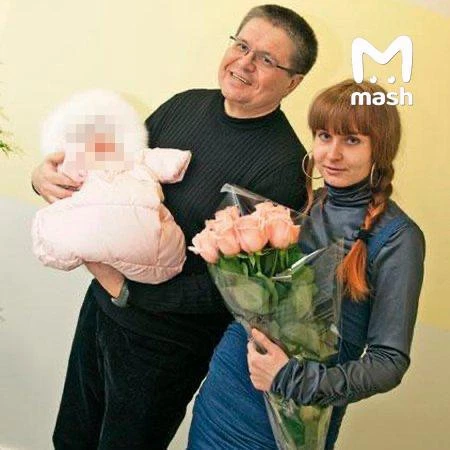 Жена бывшего министра экономразвития Алексея Улюкаева подала на развод — после того, как экс-чиновни