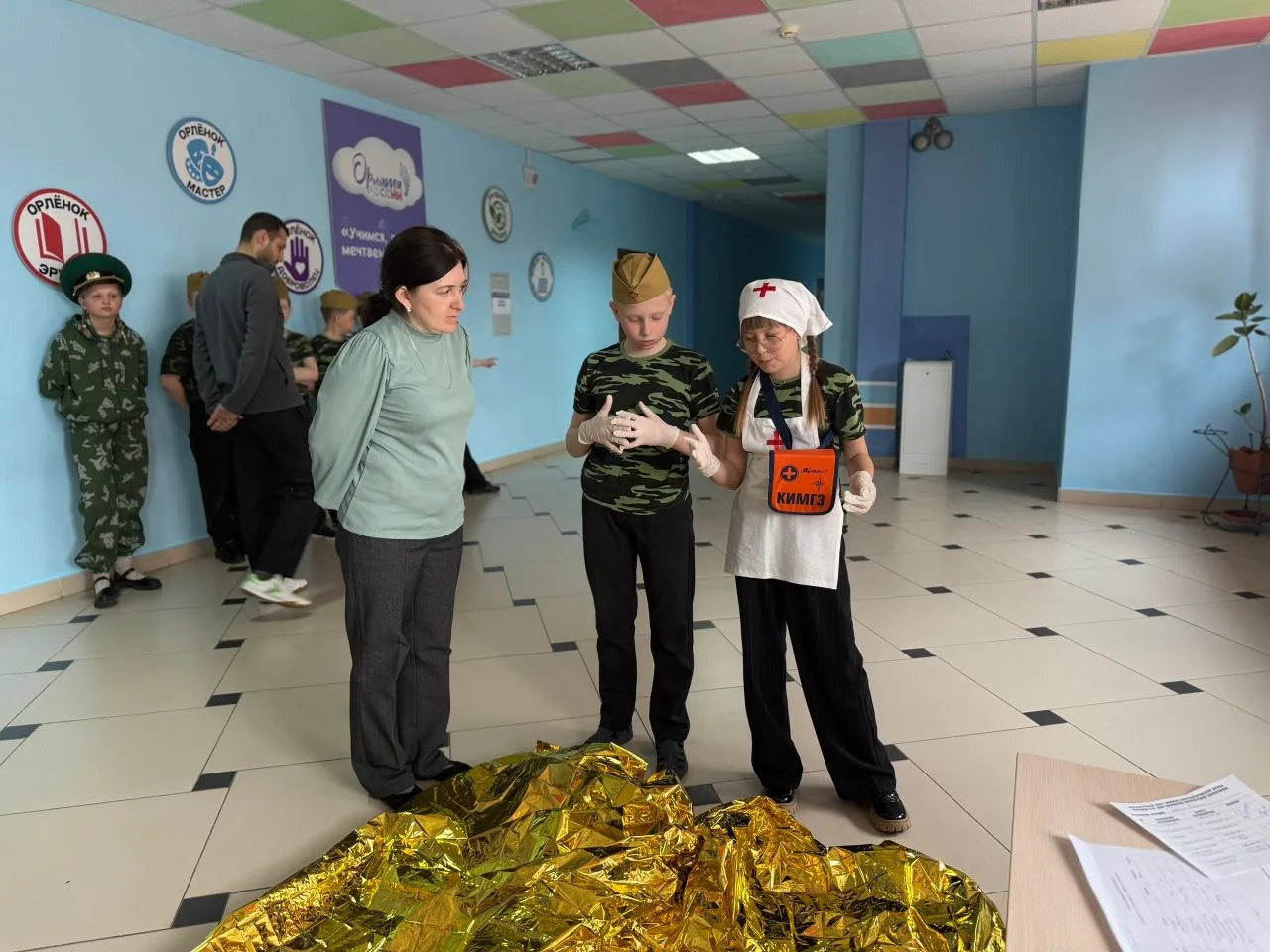 Зарница шагает по Сорочинску 🫡  13 апреля на базе школы №5 прошёл муниципальный этап Всероссийской в