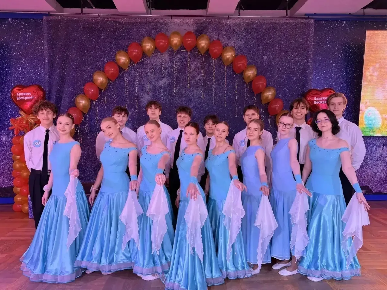 ✨Пасхальный молодёжный бал - 2026✨  В 12-й раз в Комсомольске состоялся ежегодный Пасхальный бал.  В