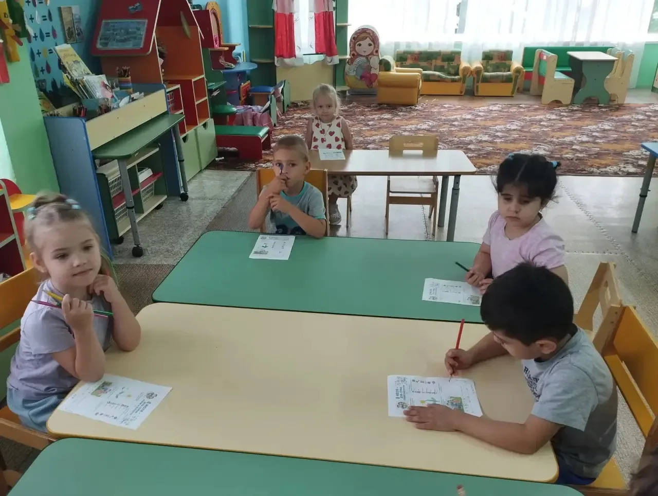 Группа «Цветные ладошки» 👐🏼
«Солнышко» ☀️ 
Ромашка — главный символ Дня семьи, любви и верности, к
