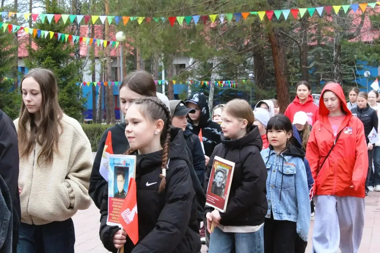 БЕССМЕРТНЫЙ ПОЛК В «РЕБЯЧЬЕЙ РЕСПУБЛИКЕ» 🕯️  В филиале «Ребячья республика» прошла традиционная акци