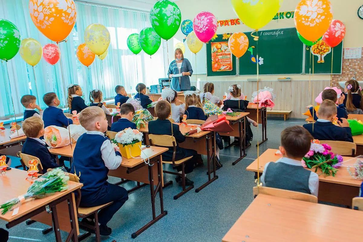 1 сентября – начало нового учебного года. Мальчики и девочки готовятся к этому событию....