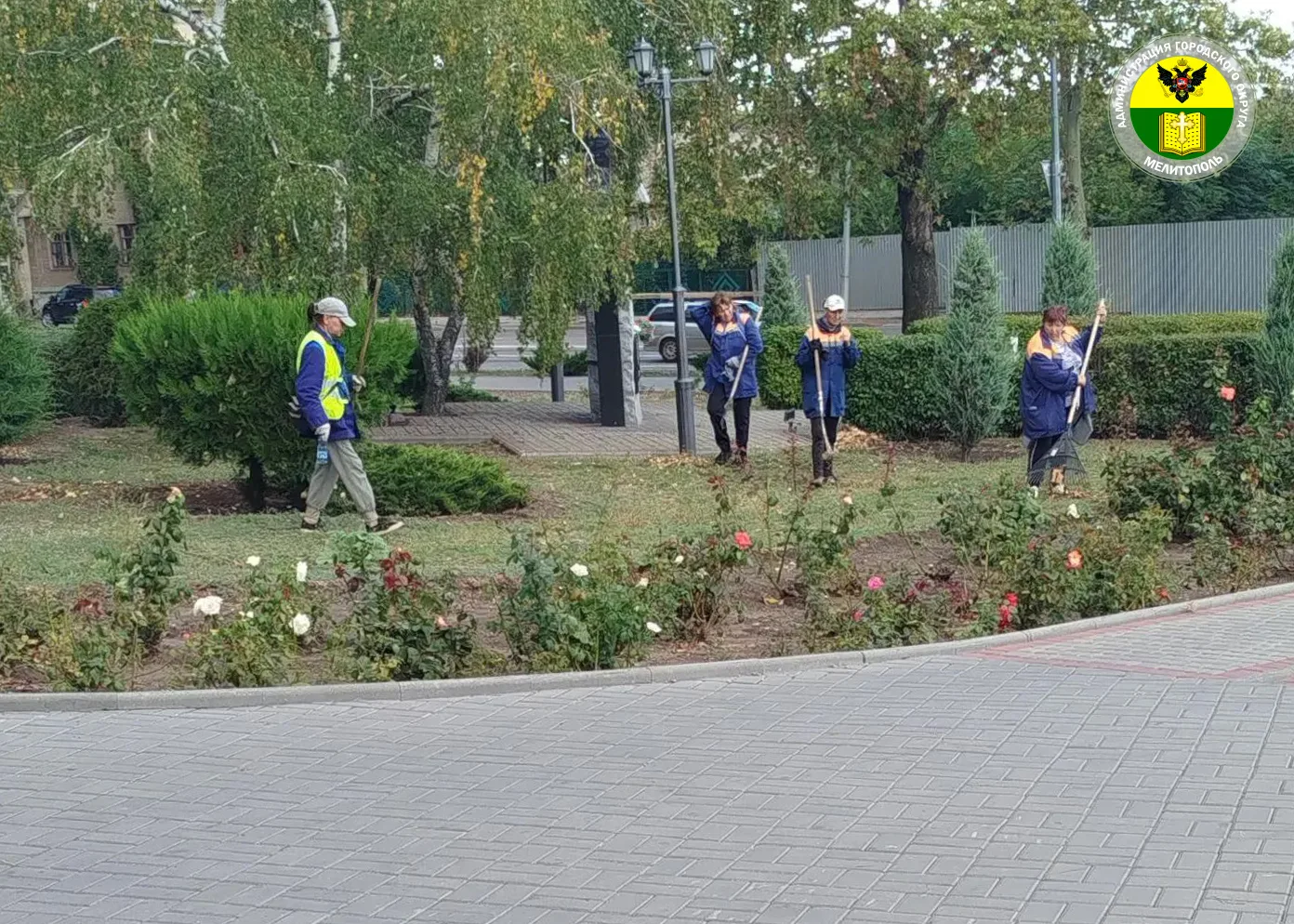 В Мелитополе продолжаются работы по благоустройству общественных территорий
