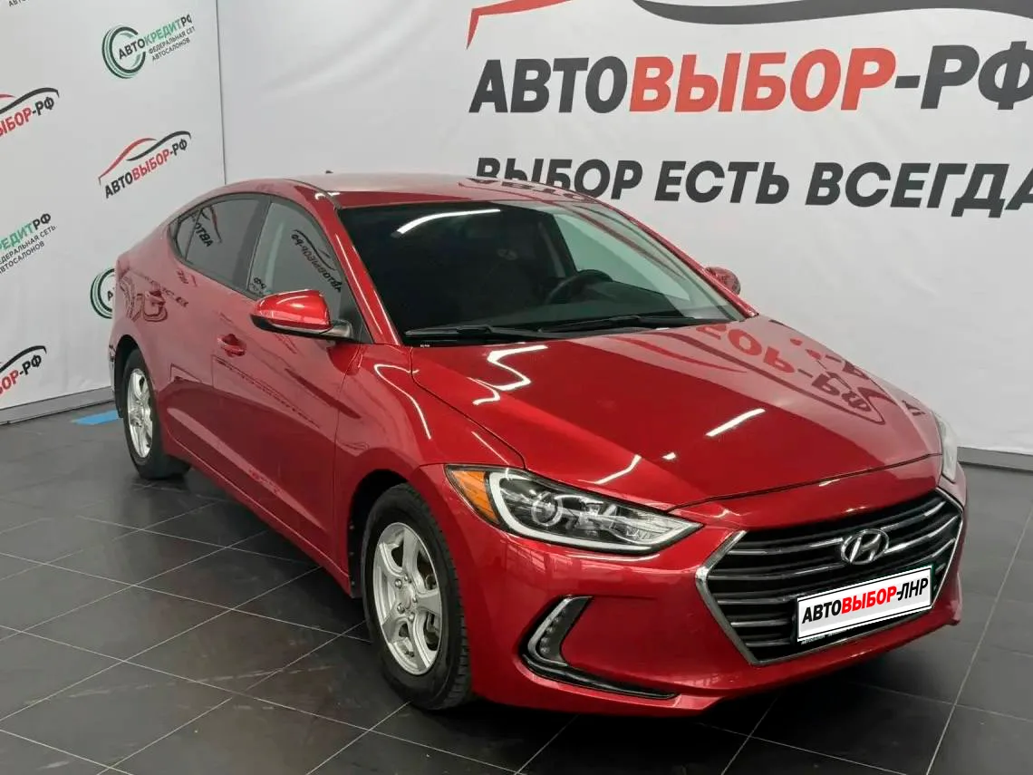 HYUNDAI ELANTRA