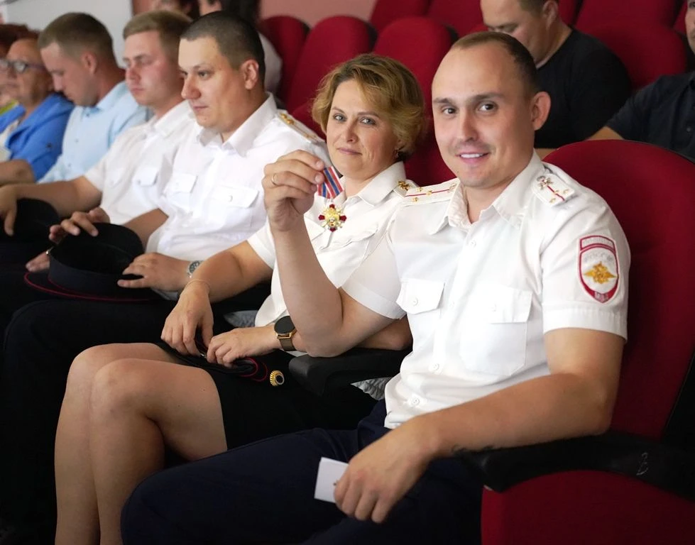 Сегодня в Казачинско-Пировском округе прошло торжественное чествование сотрудников Госа...