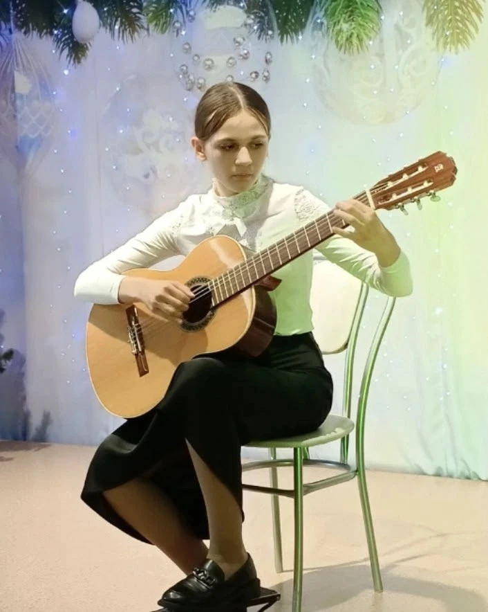 🎶 Не просто звук: Почему народные инструменты делают детей умнее и счастливее?

Многие родители дум