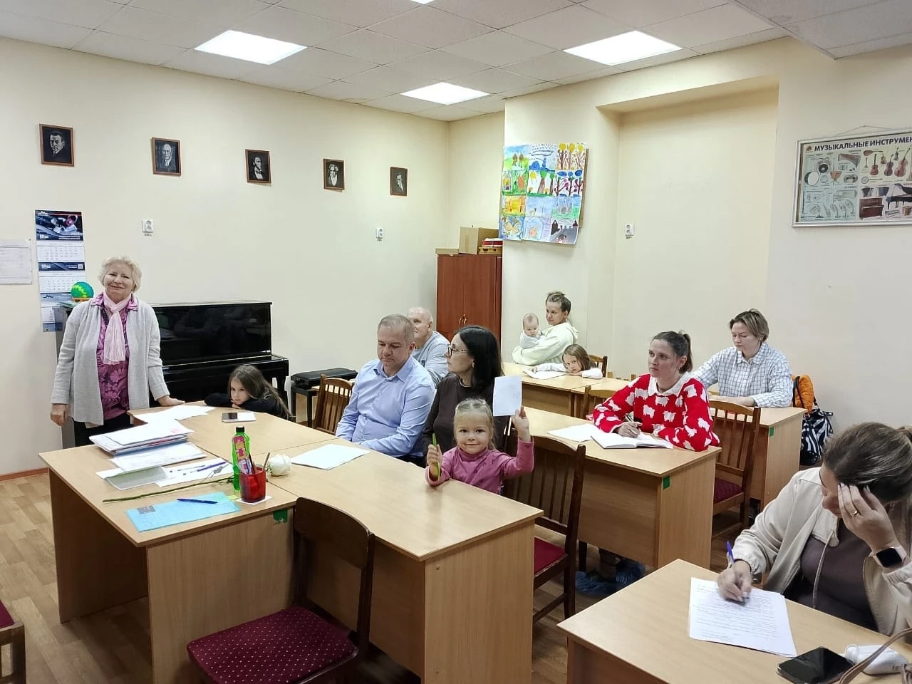 На подготовительном отделении прошло родительское собрание. Провела его традиционно пре...