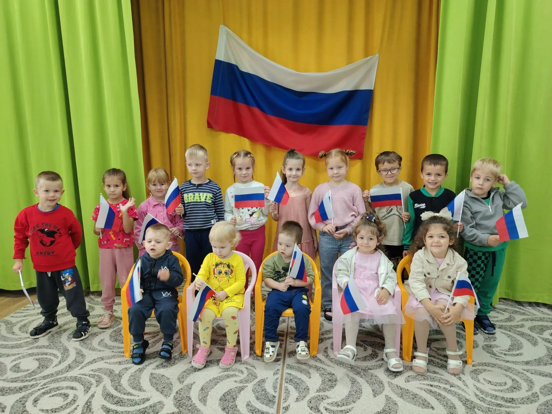 Сегодня у нас, в МБДОУ д/с 2 с. Невер, прошло спортивное развлечение, посвящённое Дню ф...