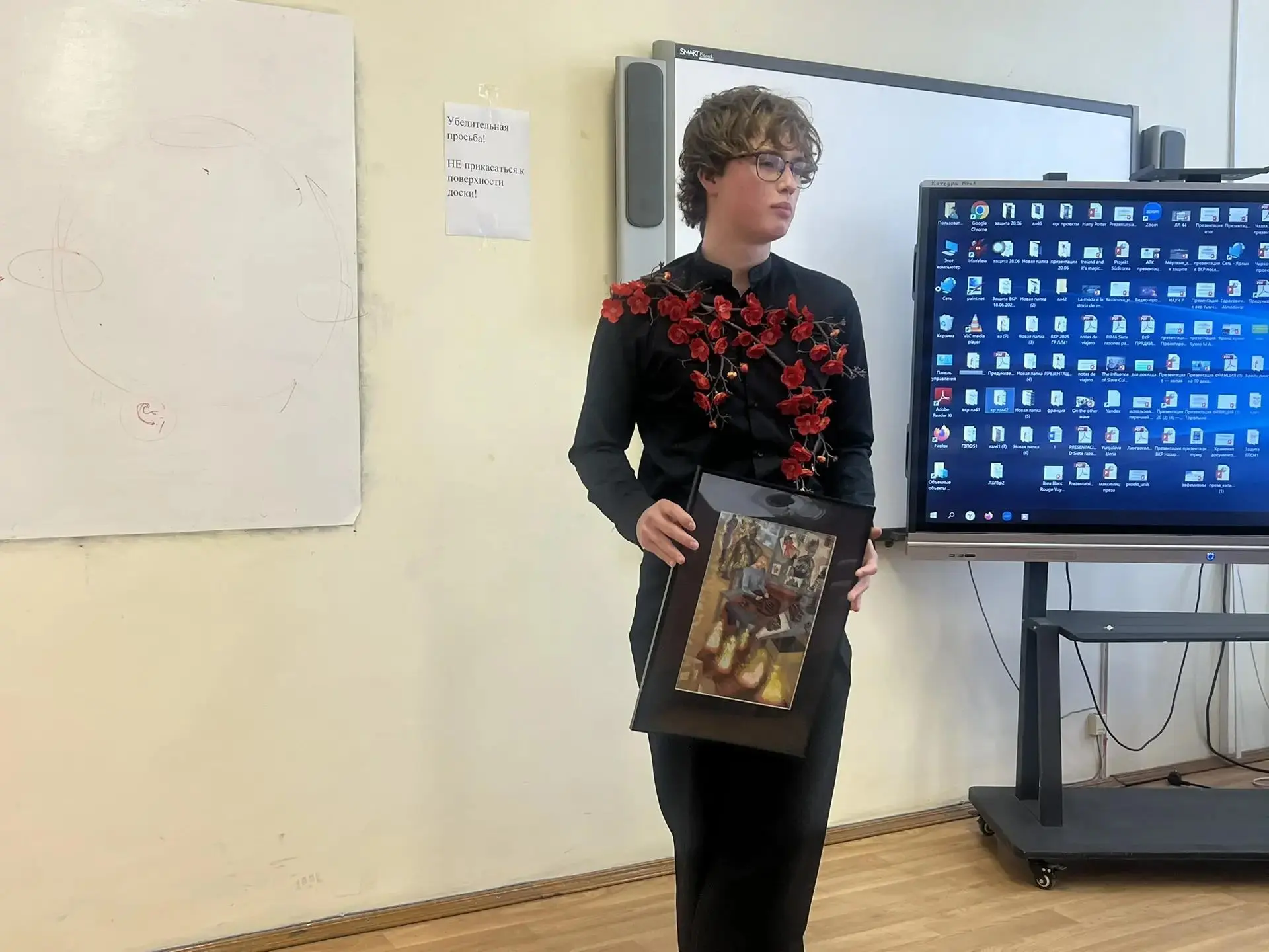Успехи лучших!!  Подведены итоги городского творческого конкурса на иностранных языках «Россия, Евро