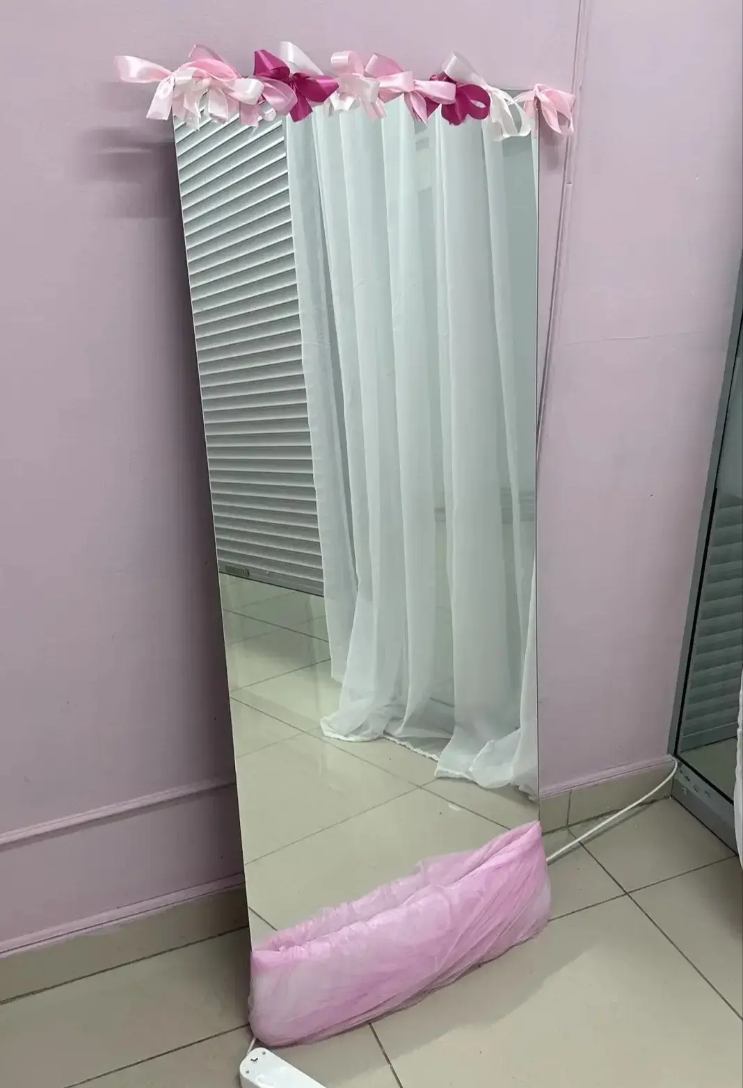 Продам зеркало, 150×60.