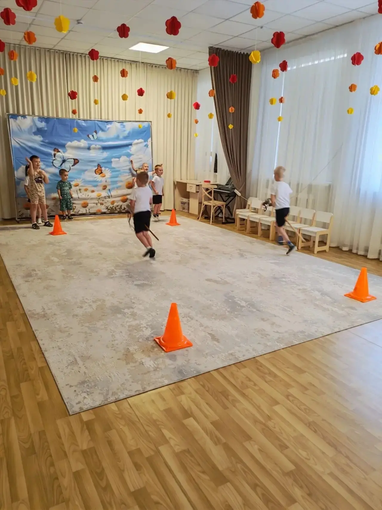 В рамках муниципального проекта «Возрождение казачьих традиций в детских садах Волоконо...