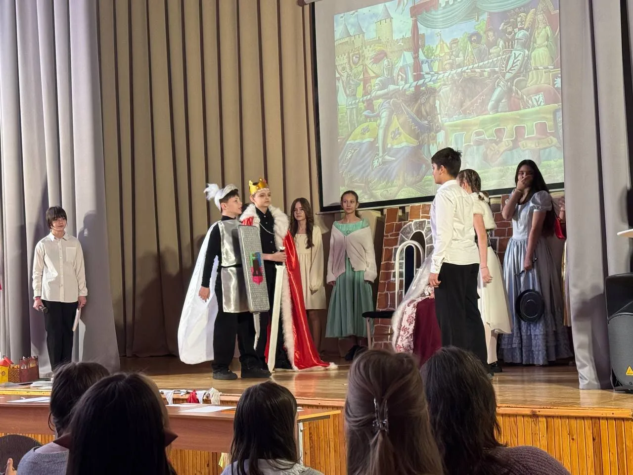 ⚔️  19 февраля в нашей школе прошёл настоящий Рыцарский турнир среди учащихся 6-х классов, приурочен