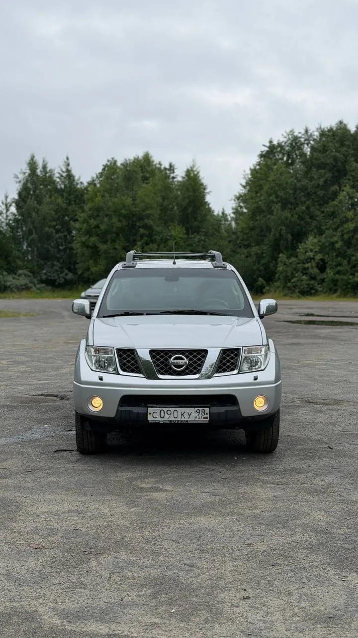 Nissan Navara 2.5 AT, 2007, 209 500 км
