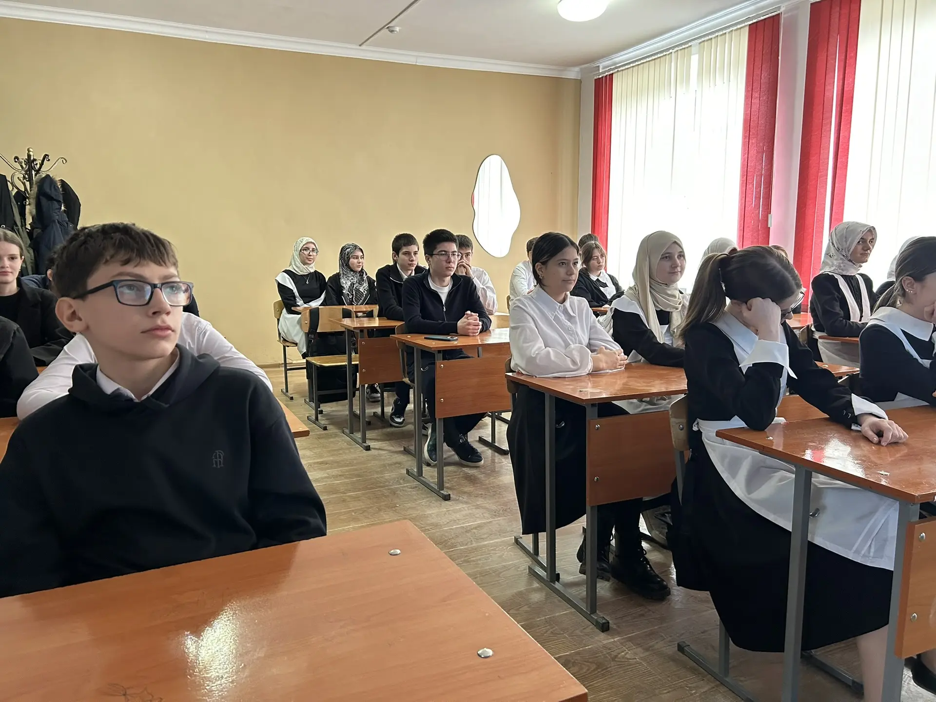 С целью формирования у учащихся активной гражданской позиции и профилактики экстремистских действий 