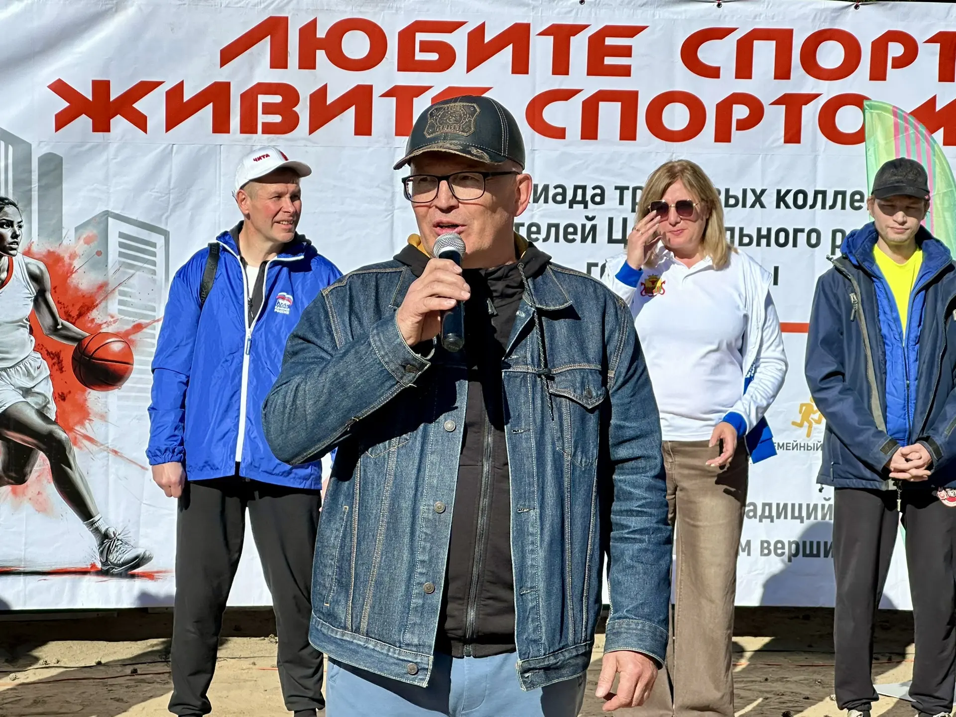 Глава администрации Центрального района города Читы Игорь Калмыков, депутат Законодател...
