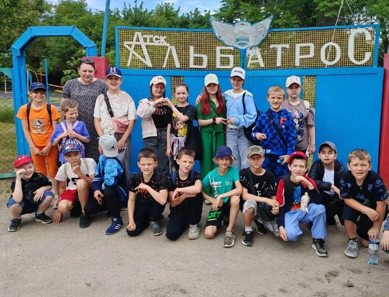День Первых в пришкольном лагере "Веселый улей" Краснодонской средней школы №6 имени Ульяны Громовой