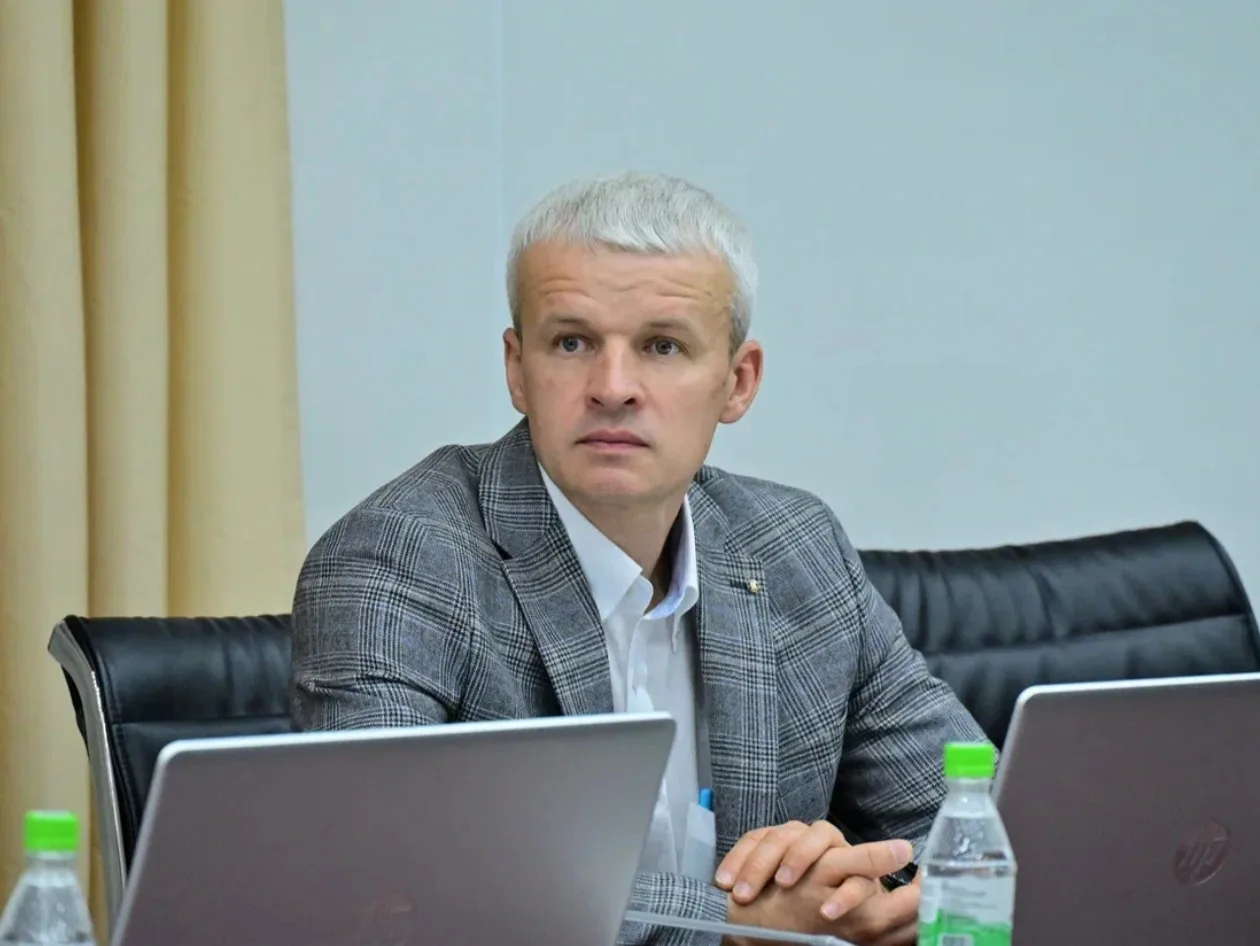Вчера в Городской Думе состоялись заседания постоянных комитетов, в которых принял учас...