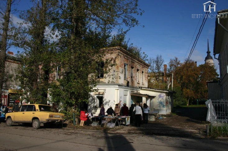 Фотографии из архива «Центра Наследия», на которых запечатлён ныне утраченный дом № 29 по улице Дзер