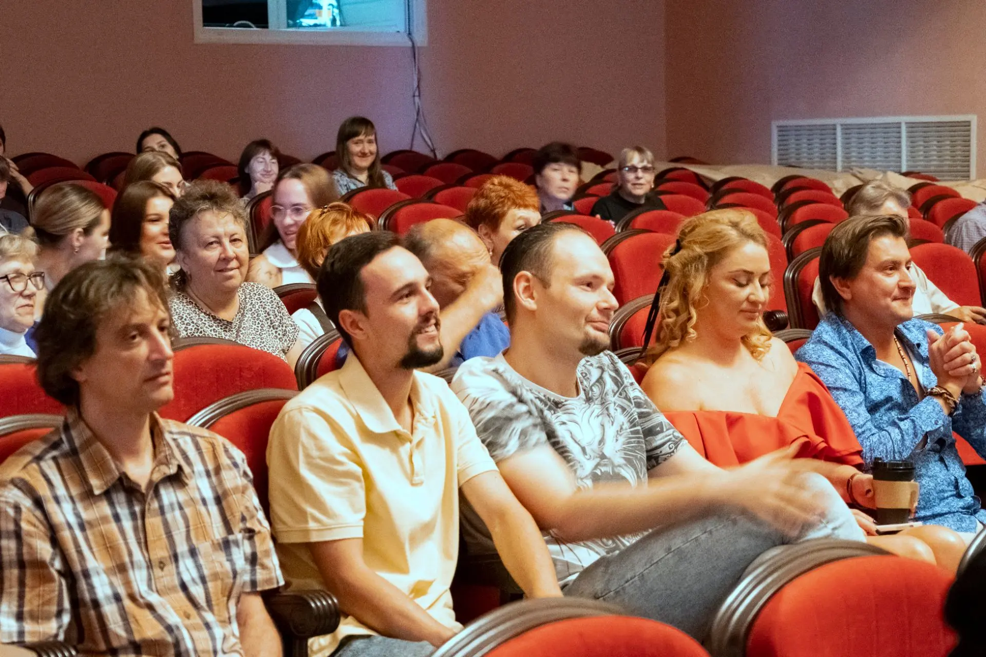 С началом нового 88-го театрального сезона в Ставропольском государственном театре опер...