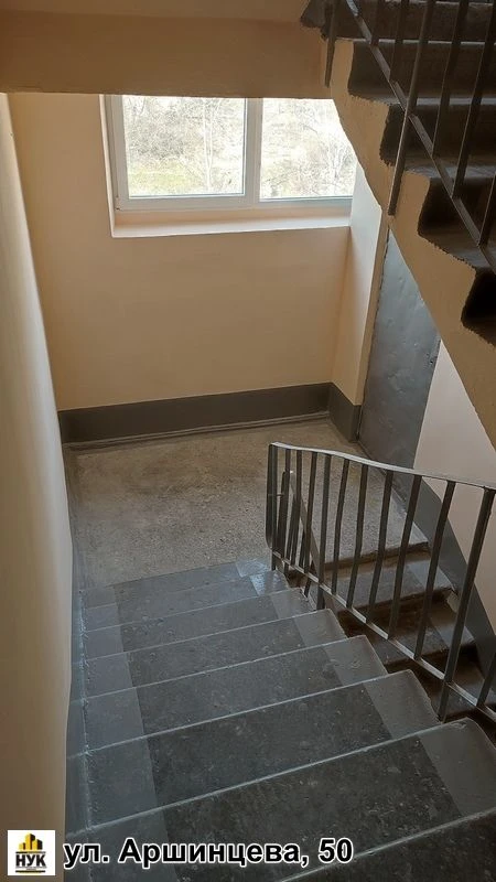 🤝Команда. Опыт. Результат.  🏢ул. Аршинцева, 50; ⚒ремонт подъезда № 1  🏢ул. Вербовая, 21; 🛠замена уча