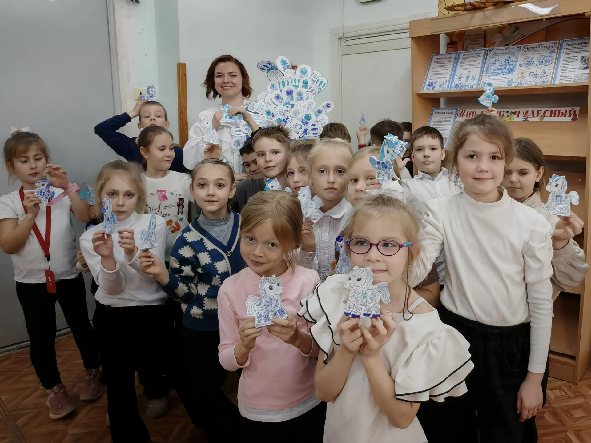 💙День гжели  А ты знал, что существует такой день? Он отмечается 31 января — это праздник, посвящённ