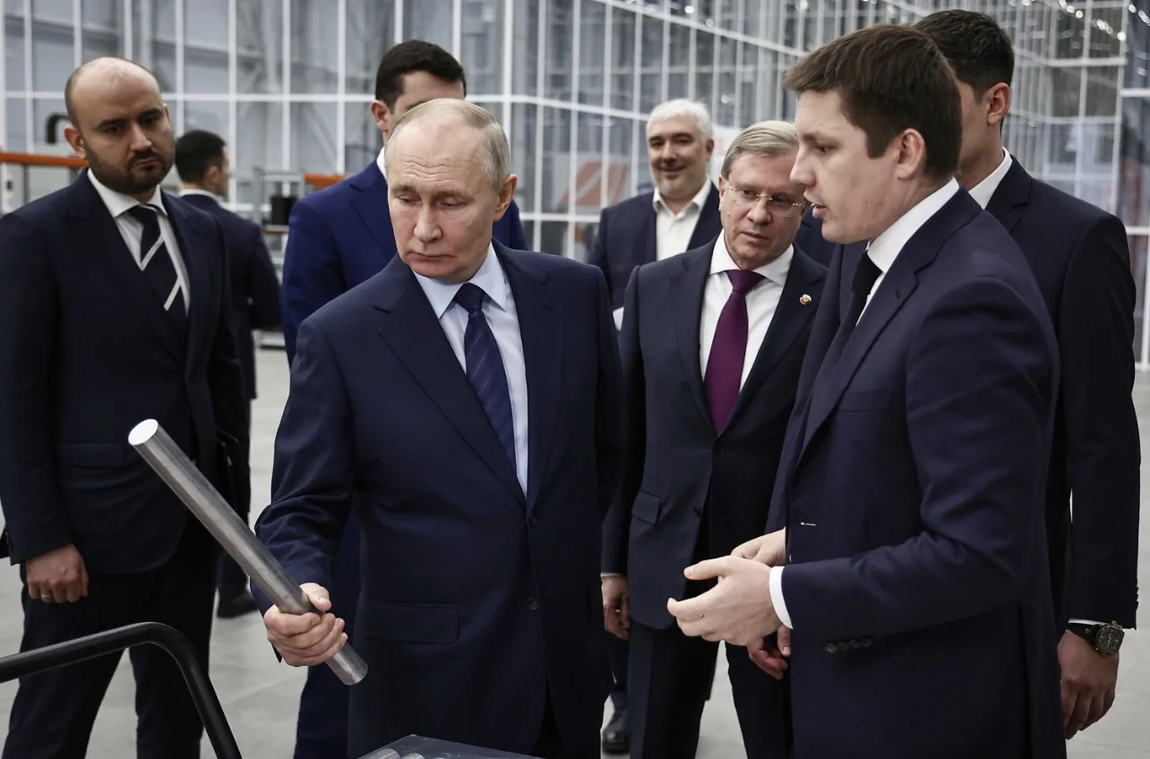 Раскручивается цепочка бессмертных?  

✅Заместитель начальника управления беспилотных систем и робот