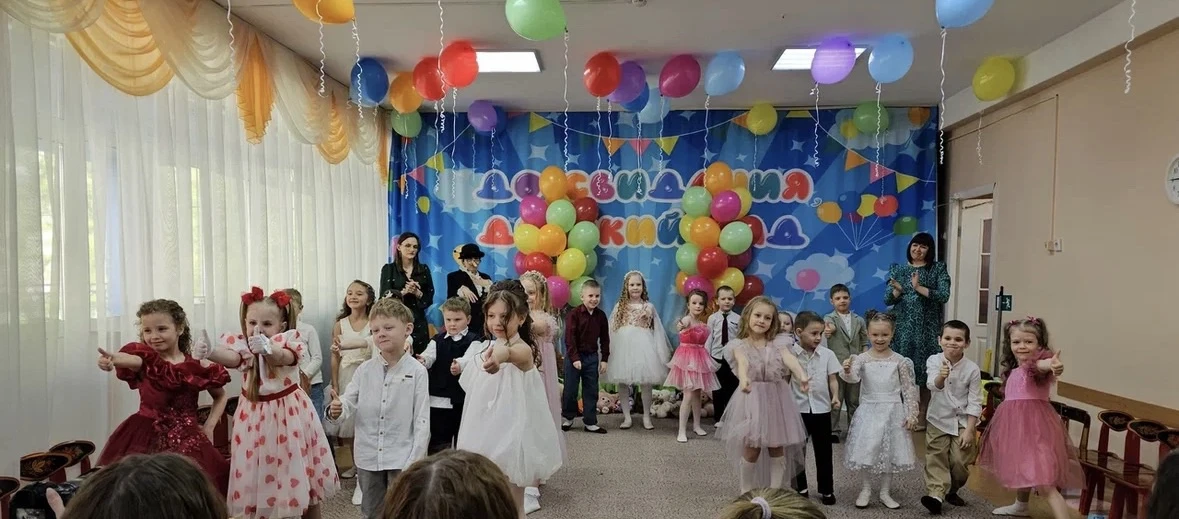 ✨ Выпускной в подготовительной группе — это всегда немного грустно и очень радостно одн...