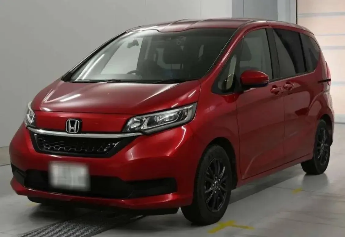 Клиент обратился к нам за подбором HONDA FREED.

Пожелание при поиске:
📌минимальный пробег
📌свежий