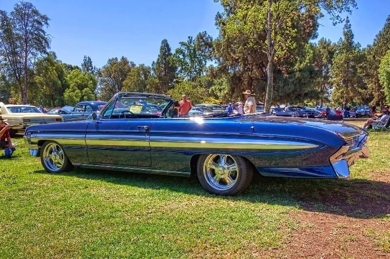 Oldsmobile Starfire 1961 года выпуска