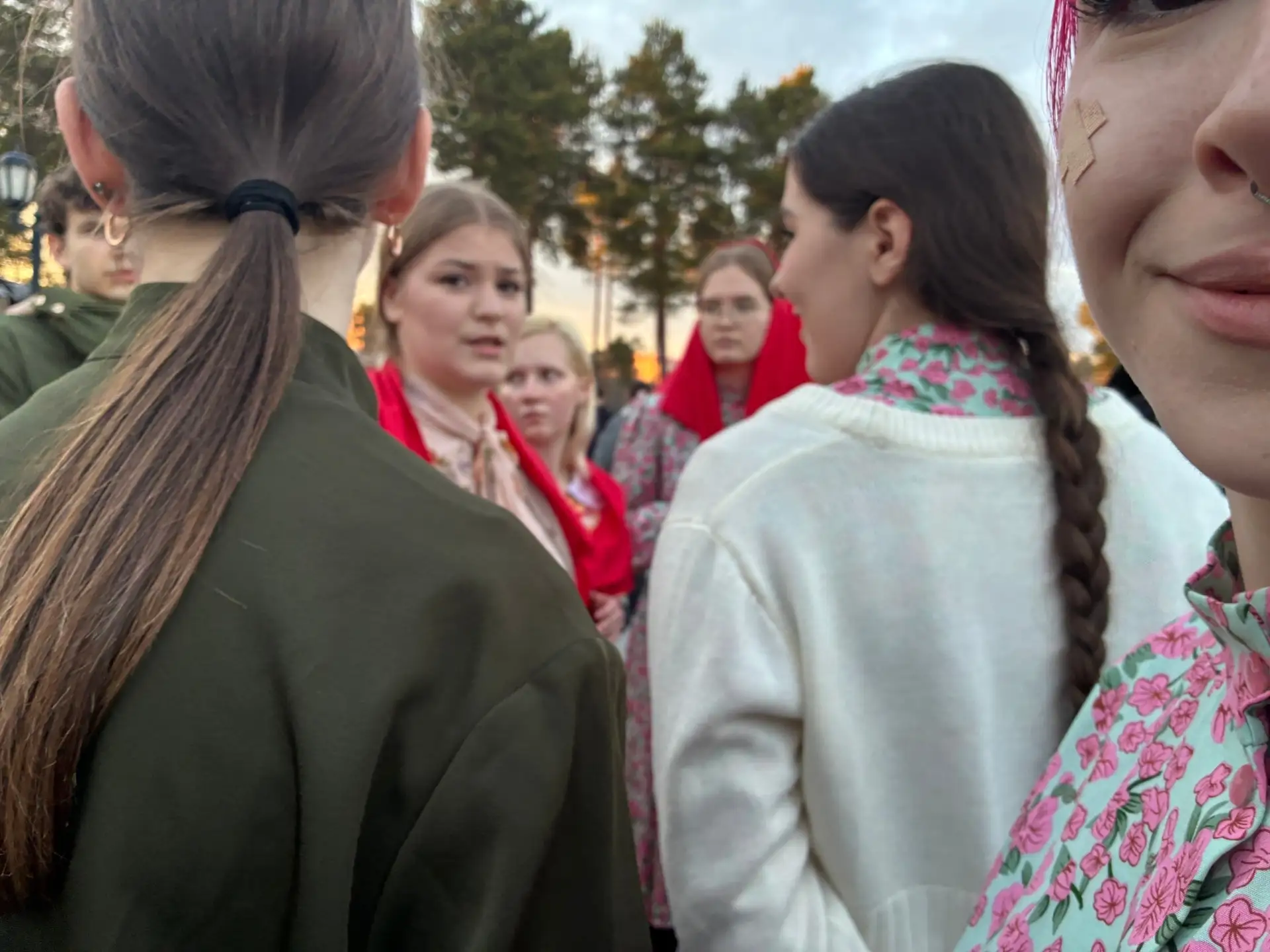 Репетиция, посвящённая празднованию 9 Мая.  С каждым днём город всё ближе к одному из самых важных и