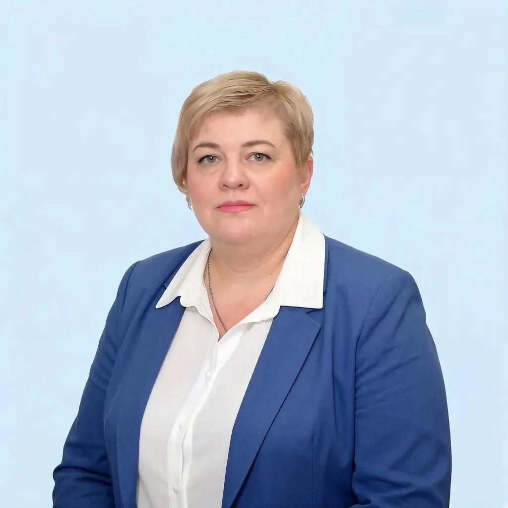 Представляем нового директора нашей школы- Мульганову Веру Петровну.