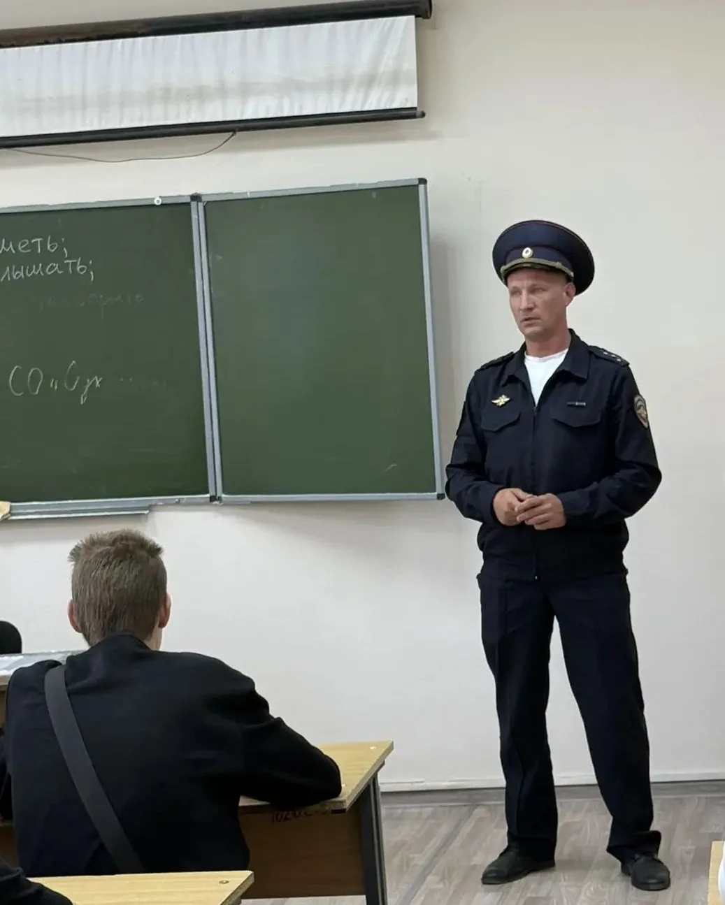 День солидарности в борьбе с терроризмом в Сухоложском многопрофильном техникуме
