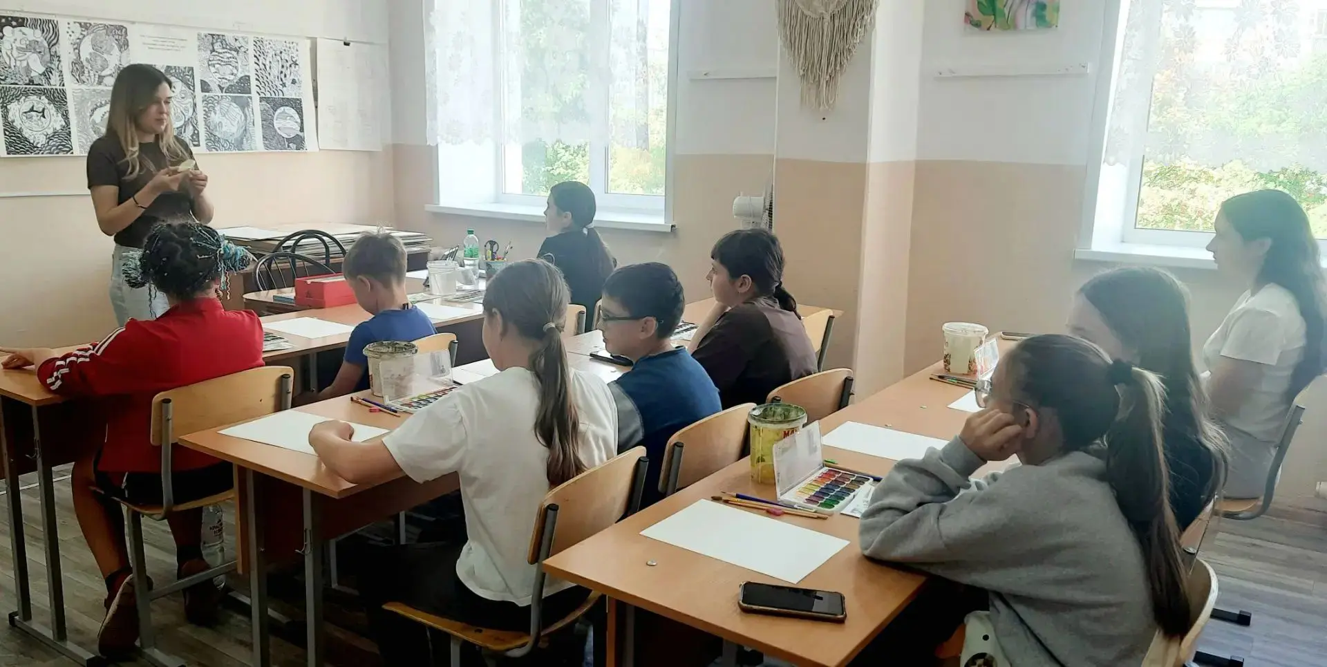 В Детской школе искусств N 1 г. Белебея на отделении "Декоративно-прикладного творчеств...