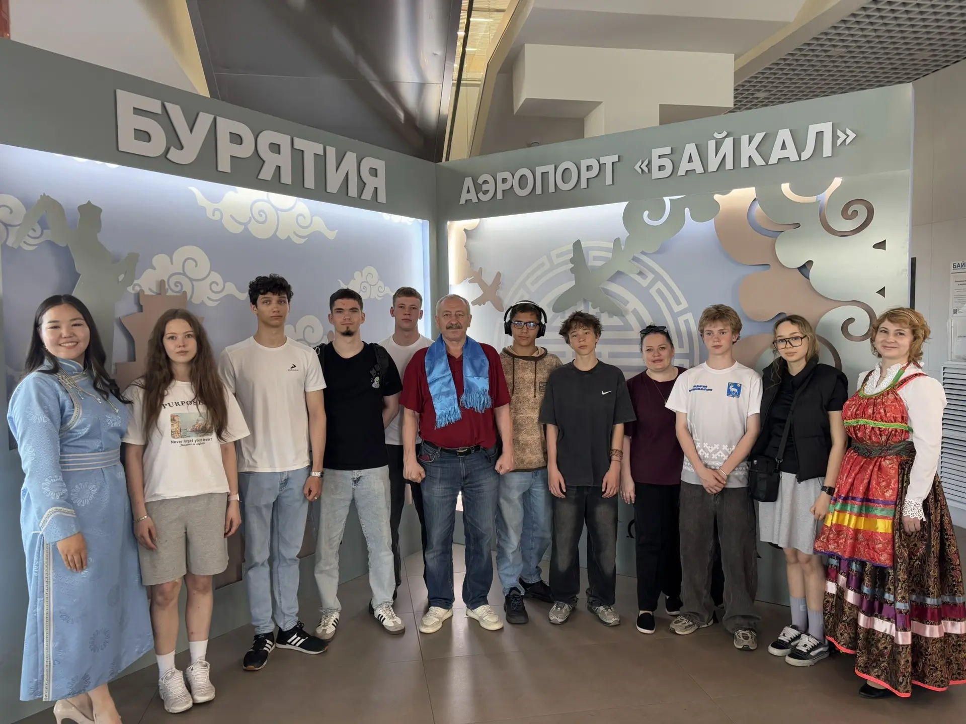 🎉 Наша сборная уже в Улан-Удэ!  
Впереди у них подготовка к основным испытаниям, а затем — соревнов